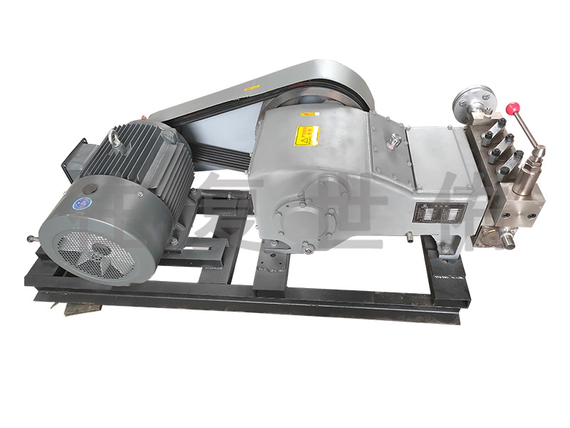 3ZHP75型超高压柱塞泵